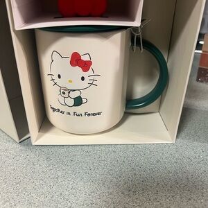 Hello Kitty Mug with Green Handle